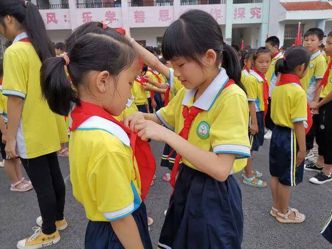 长春一村小仅余一名学生，当地教育部门作出回应，关注与未来规划